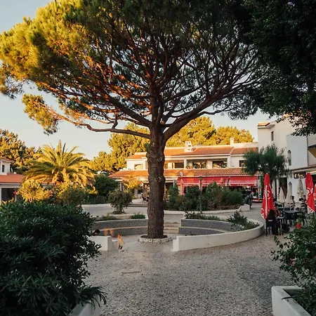 Falesia 25 * Албуфейра