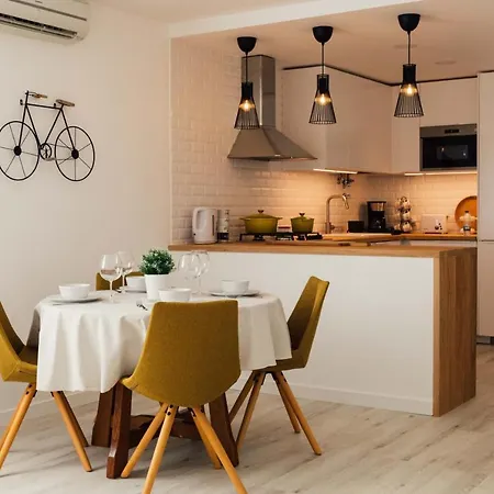 Apartament Falesia 25 *