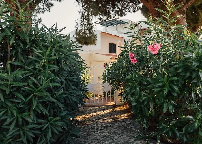 Apartment Falesia 25 *