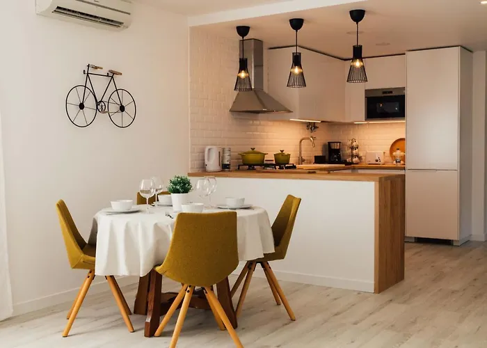 Apartment Falesia 25 *